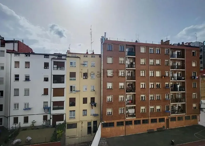 Апартаменты Guggenheim Center 115m 3 Hab 2 Banos Бильбао