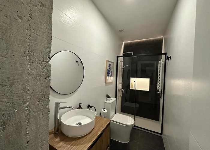 Guggenheim Center 115m 3 Hab 2 Banos Bilbao